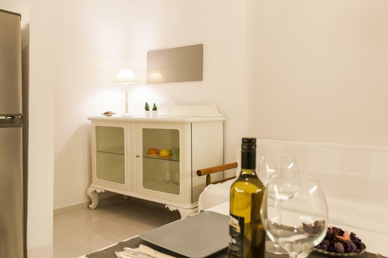 Classy And Stylish Private Apartment At Acropolis Museum Metro Station Αθήνα Εξωτερικό φωτογραφία